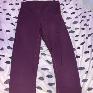 purple cropped lululemon leggings